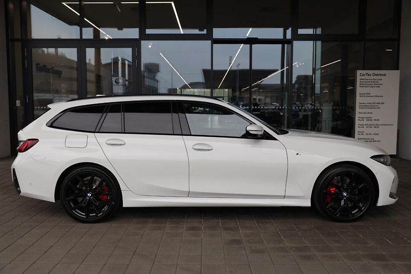 BMW Řada 3 320d xDrive Touring - fotka 4 z 16