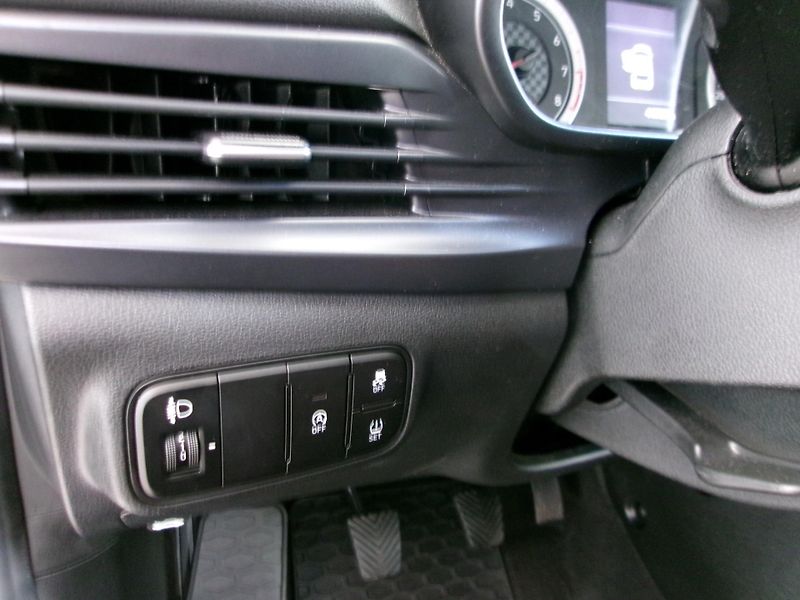 Hyundai Bayon (2023) 1.2i 62kW Comfort Club - fotka 16 z 21