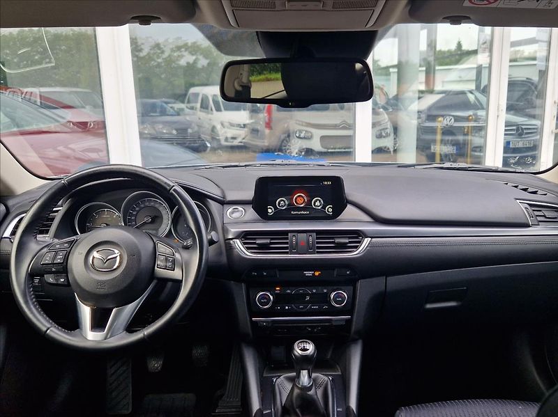 Mazda 6 2,2 D SKYACTIVE, VÝHŘEV NOSIČ - fotka 21 z 42