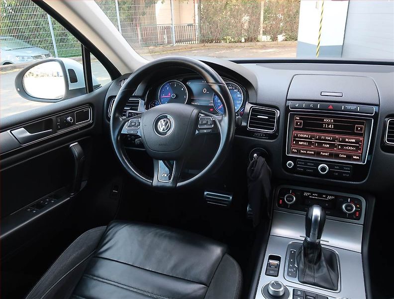 Volkswagen Touareg (2015) 3.0 TDI - fotka 7 z 31