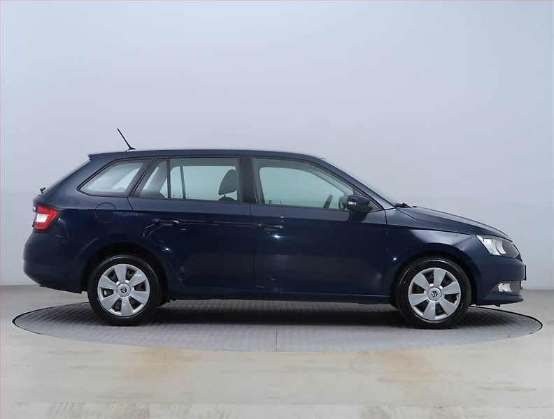Škoda Fabia (2017) Ambition 1.2 TSI - fotka 6 z 14