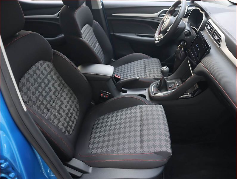MG ZS (2025) 1.5 - fotka 9 z 20