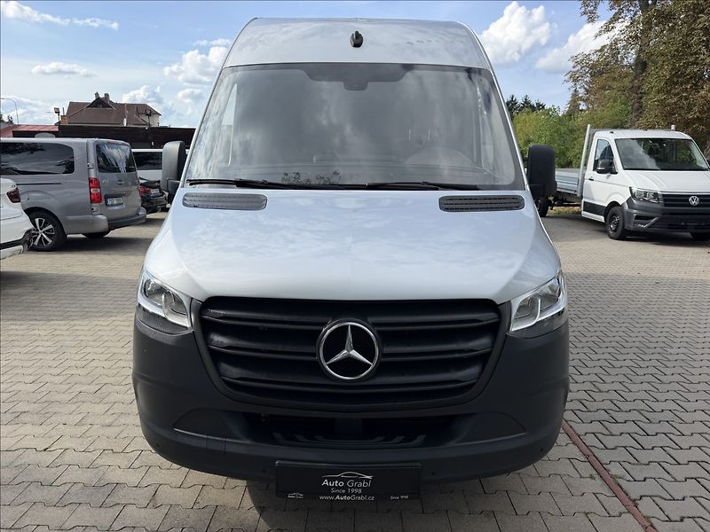 Mercedes-Benz Sprinter 215 CDI L2 Aut. Kamera - fotka 2 z 20