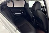 BMW Řada 3 320d xDrive - náhled 11