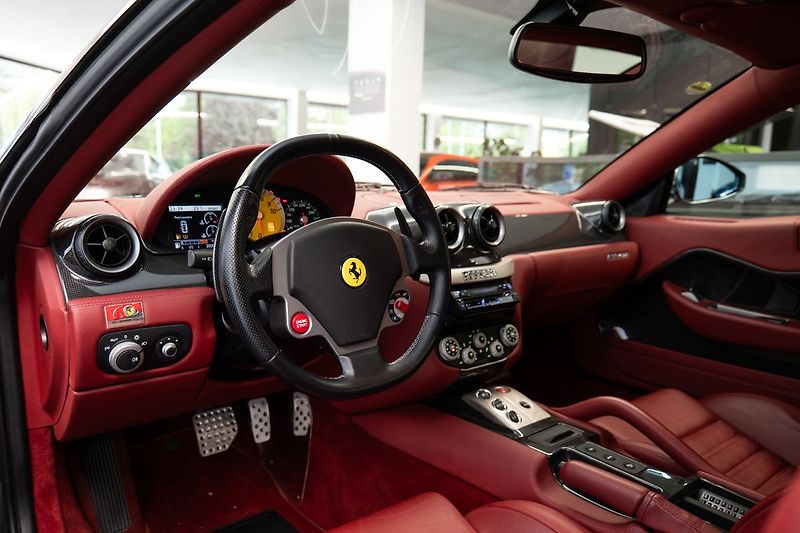 Ferrari 599 - fotka 5 z 19
