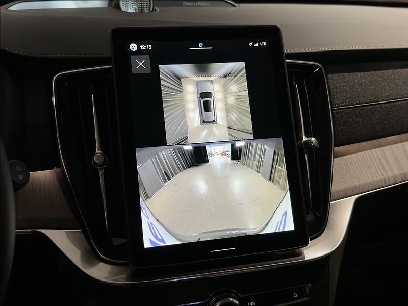 Volvo XC90 (2026) 2,0 T8  Ultra Dark - fotka 34 z 41