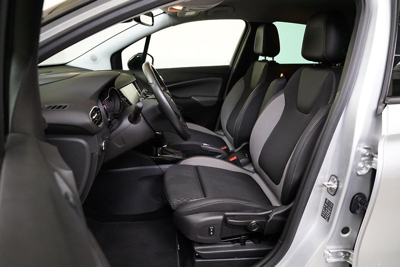 Opel Crossland X - fotka 11 z 25