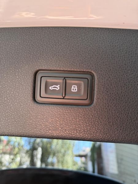 Audi Q8 (2020) S-line Možnost odpočtu DPH - fotka 9 z 10
