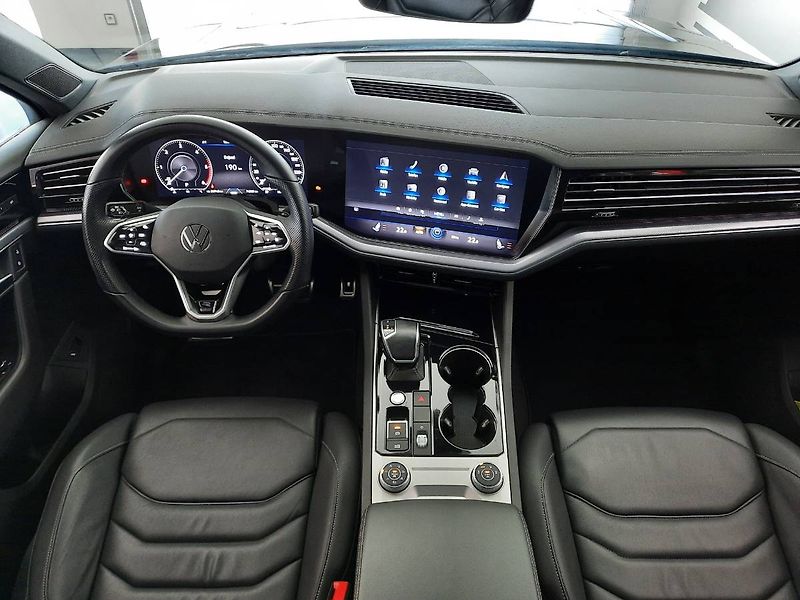 Volkswagen Touareg (2022) R-Line 3.0 TDI 4Motion (210kW/ - fotka 5 z 30