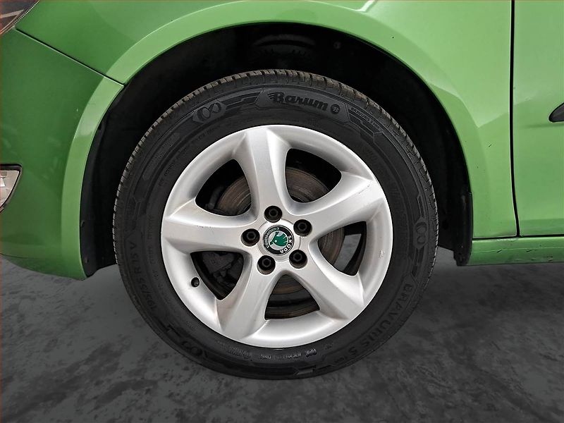 Ford Kuga (2015) 2.0 TDCi, 4X4, Serv.kniha - fotka 12 z 16