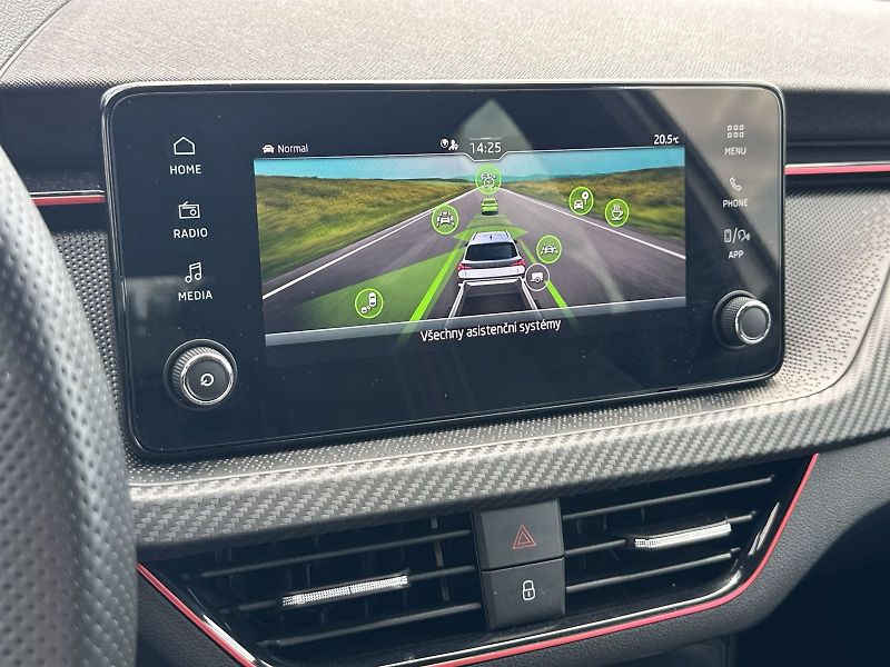 Škoda Kamiq (2025) 1.5 TSI DSG Monte Carlo - fotka 20 z 34