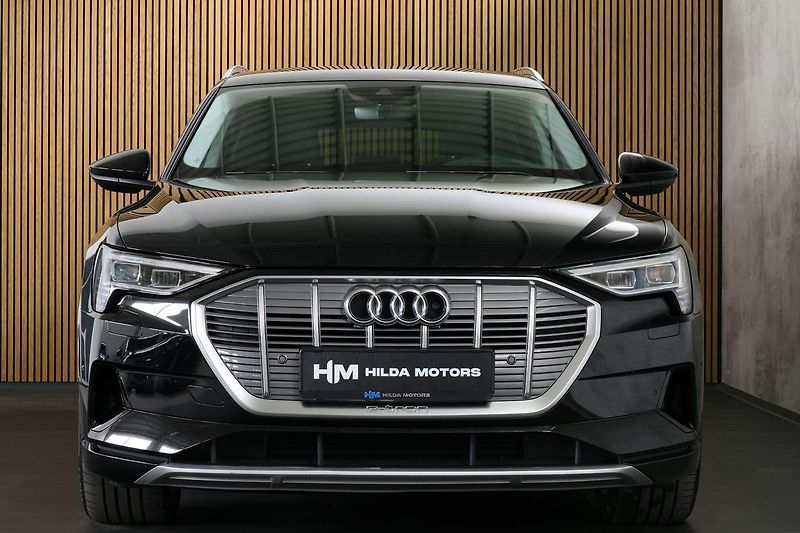 Audi e-tron 55 300kW Matrix NightV ZÁRUKA - fotka 6 z 38