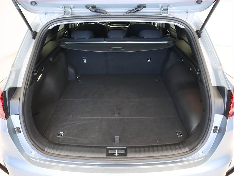 Kia Ceed (2021) Gold 1.6 GDI plug-in, Automat - fotka 14 z 27