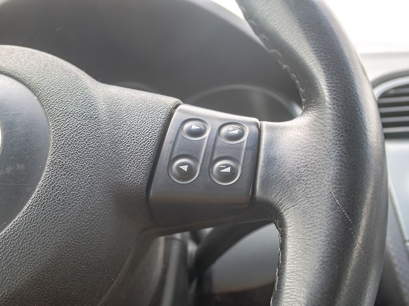 Seat Altea (2008) 1.9TDI 77KW 2DIN – PO SERVISU - fotka 15 z 39