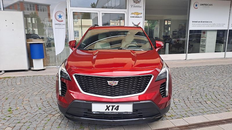 Cadillac XT4 SPORT  AWD 350T - fotka 2 z 18