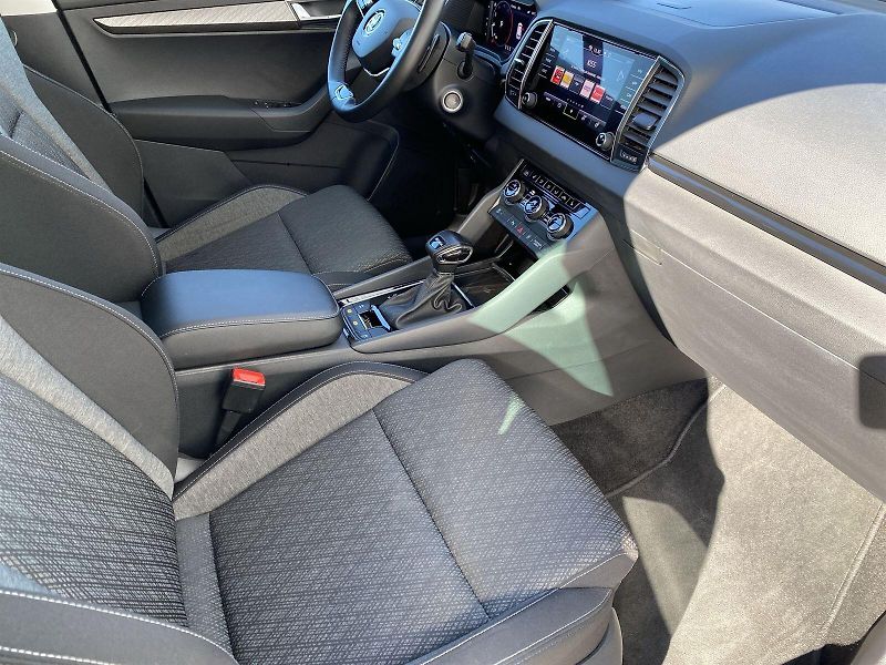 Škoda Karoq (2022) 2.0 TDI DSG Style+ - fotka 8 z 37
