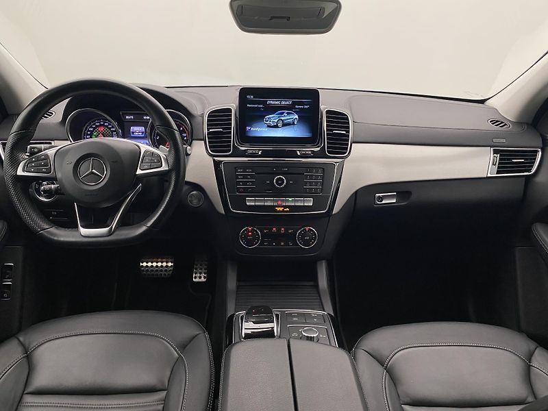 Mercedes-Benz GLE 350d 4MATIC AMG AUT CZ - fotka 2 z 53