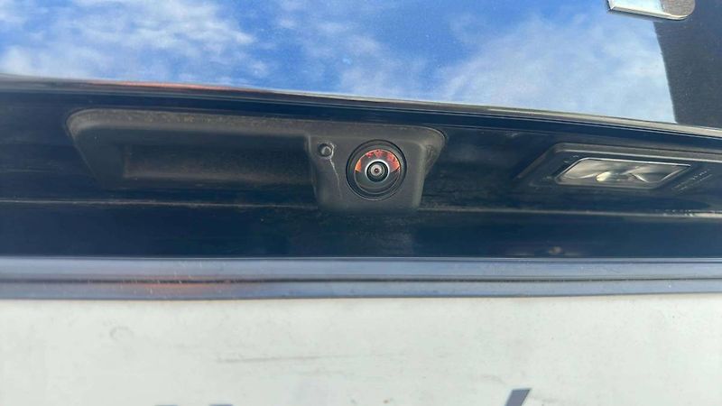 Škoda Octavia Combi Top Selection 2,0TDI/110 - fotka 27 z 30