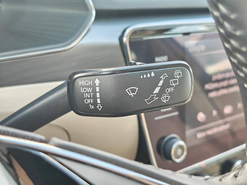 Škoda Superb Style 6MP 2,0TDI - fotka 16 z 25