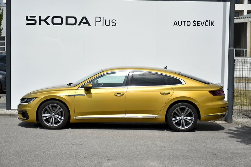 Volkswagen Arteon (2018) R-Line  2.0 BITDI 176kW 4x4 DS - fotka 12 z 32