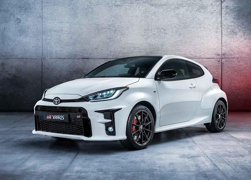 Nad sportovními vozy Hyundai divize N se spalovacími motory se smráká