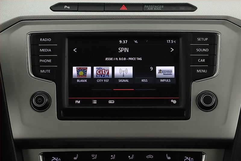 Volkswagen Passat (2015) 2.0 TDI, Automat, Tempomat - fotka 13 z 20