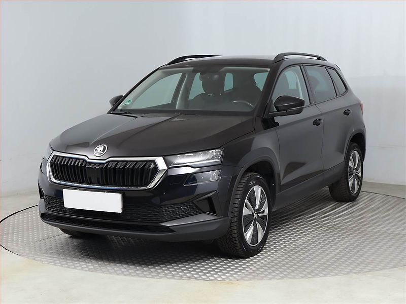Škoda Karoq (2022) 2.0 TDI - fotka 2 z 20