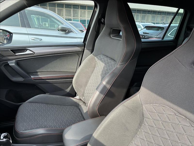Seat Tarraco 2,0 TDI FR MANUÁL TAŽNÉ KAMERA - fotka 11 z 37