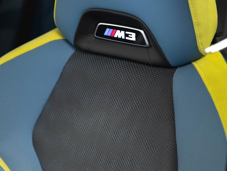 BMW M3 Competition M xDrive Touring - fotka 20 z 22