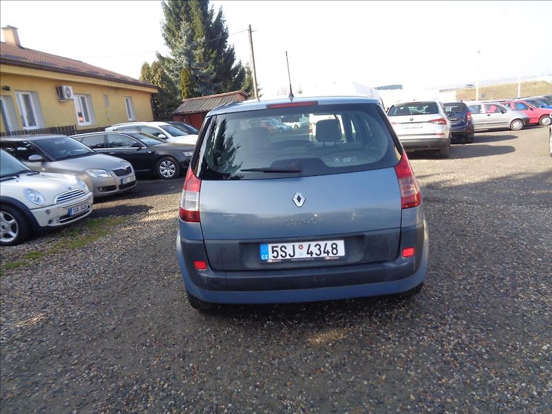 Renault Scénic 1,6 - fotka 7 z 17