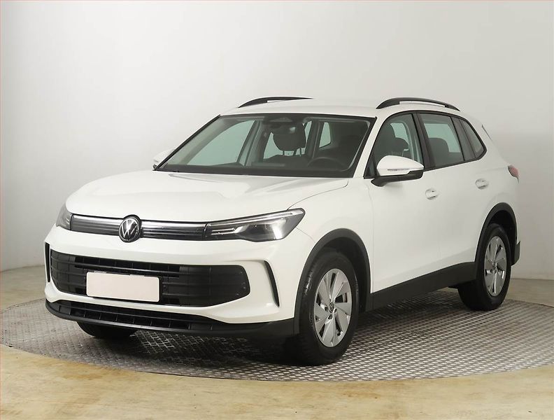Volkswagen Tiguan (2024) 1.5 eTSI - fotka 2 z 21