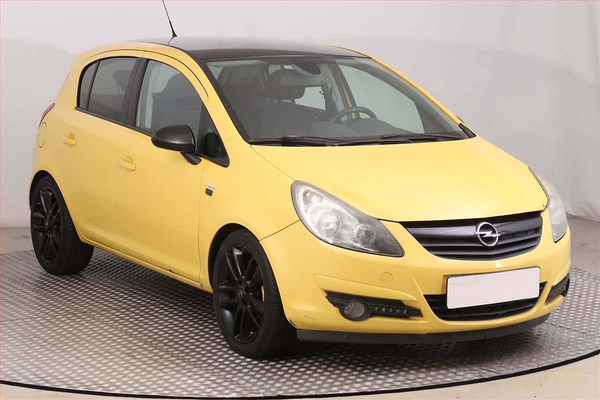 Opel Corsa 1.2, nová STK, pěkný stav
