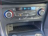 Ford Focus (2015) 1.0EB, 2.maj, AC, TZ, park - náhled 14