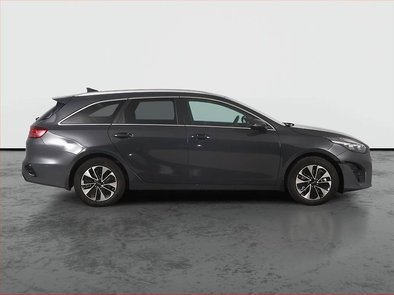 Kia Ceed (2025) 1.6 GDI plug-in - fotka 6 z 20