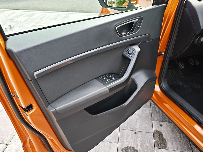 Seat Ateca (2018) 1,4 TSI 110 KW 4x4 Xcellence - fotka 29 z 34