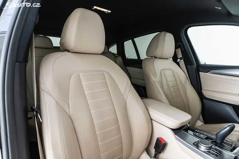 BMW X4 xDrive20d MSport*servis CZ - fotka 15 z 39