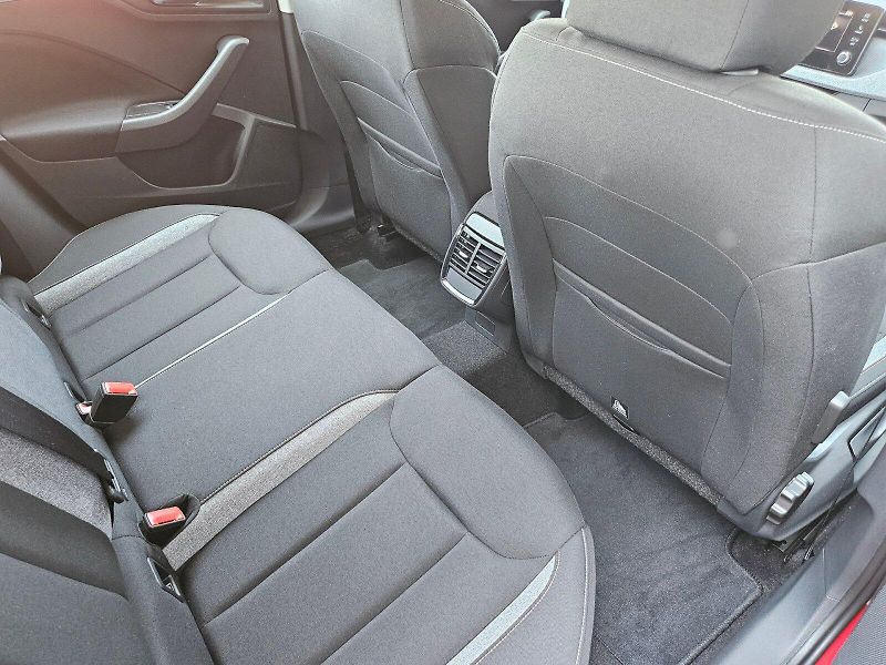 Škoda Kamiq (2025) SELEC TSI 85/1.0 M6F - fotka 15 z 25