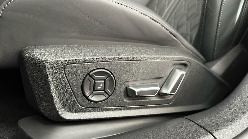 Audi S5 ZÁRUKA / TOP STAV / TOP VÝBAVA - fotka 36 z 62