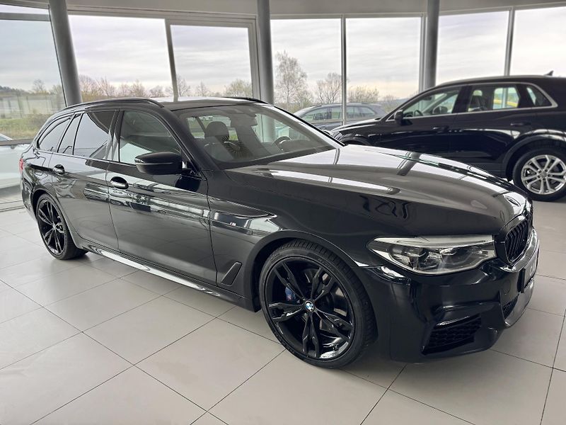 BMW Řada 5 530i xDrive*M-SPORT*REZERVACE! - fotka 4 z 42
