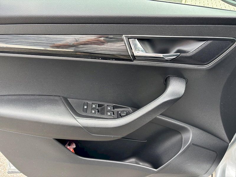 Škoda Karoq (2019) STYLE TSI 1.5/110KW 6MP - fotka 9 z 31