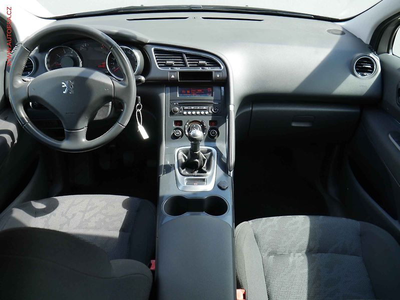 Peugeot 3008 (2011) 1.6VTi, AC, TZ, park.asist - fotka 8 z 17