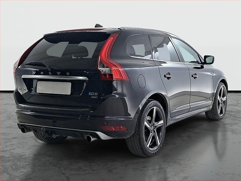 Volvo XC60 (2016) R-Design D5 Polestar, 4X4 - fotka 5 z 23