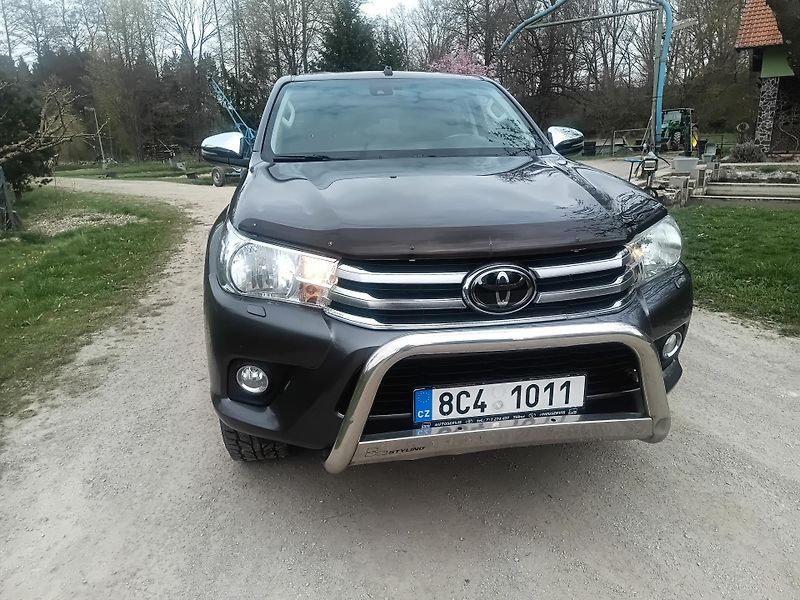Toyota Hilux (2018) - fotka 2 z 13