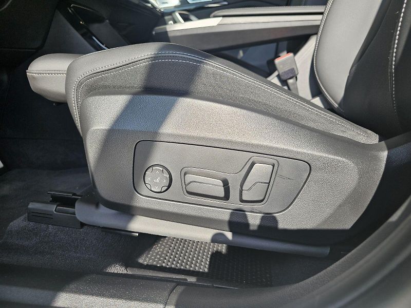 BMW X1 xDrive20d M Sport - fotka 11 z 27