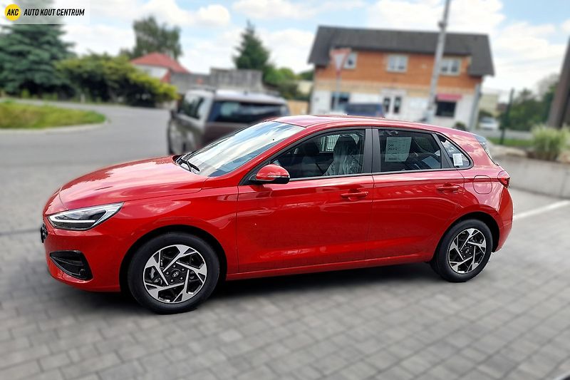 Hyundai i30 (2026) 26 HB 1,0 T-GDI MT GO CZECH - fotka 5 z 10