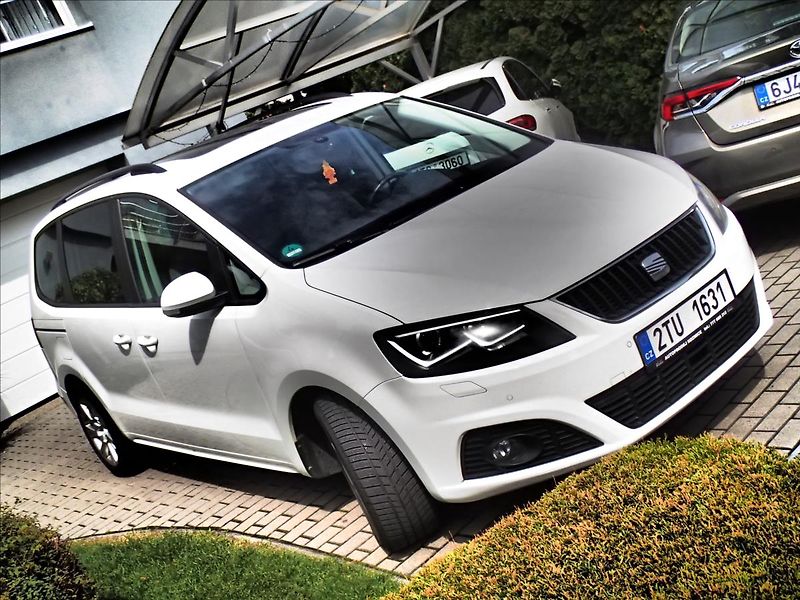 Seat Alhambra 2,0 103KW,AUTOMAT - fotka 3 z 55