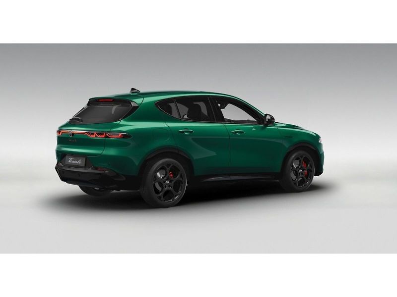 Alfa Romeo Tonale (2026) 1.5 T Ibrida 175k AT7 VELOCE * - fotka 3 z 6