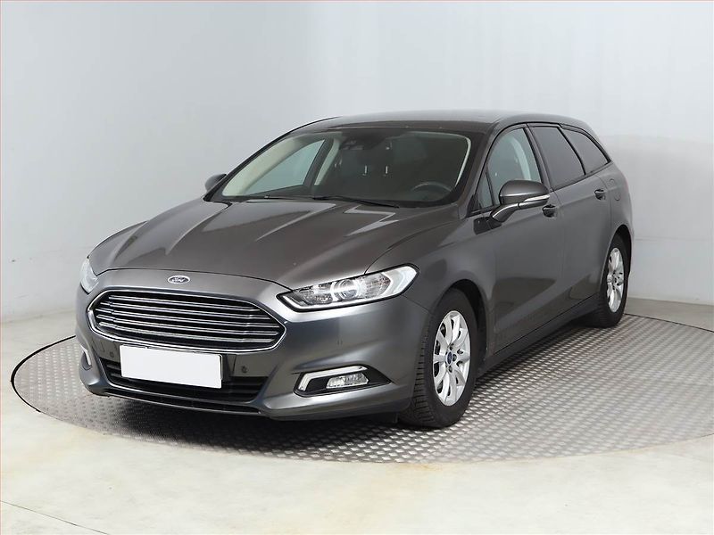 Ford Mondeo (2017) 1.5 TDCi, Navi, Tempomat - fotka 2 z 17