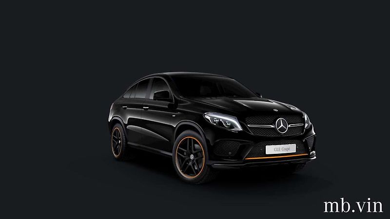 Mercedes-Benz GLE 350d 4Matic AMG/Orange edition - fotka 8 z 9