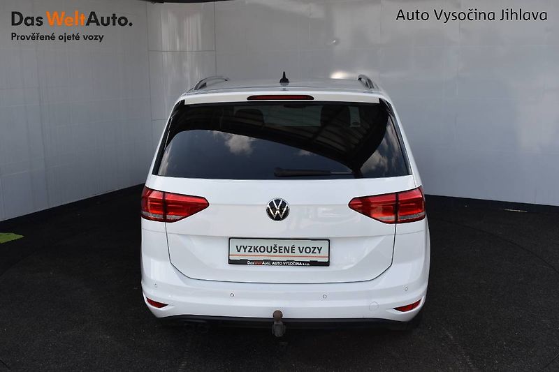 Volkswagen Touran (2022) 2.0TDI 110kW DSG,LED,Active - fotka 8 z 22